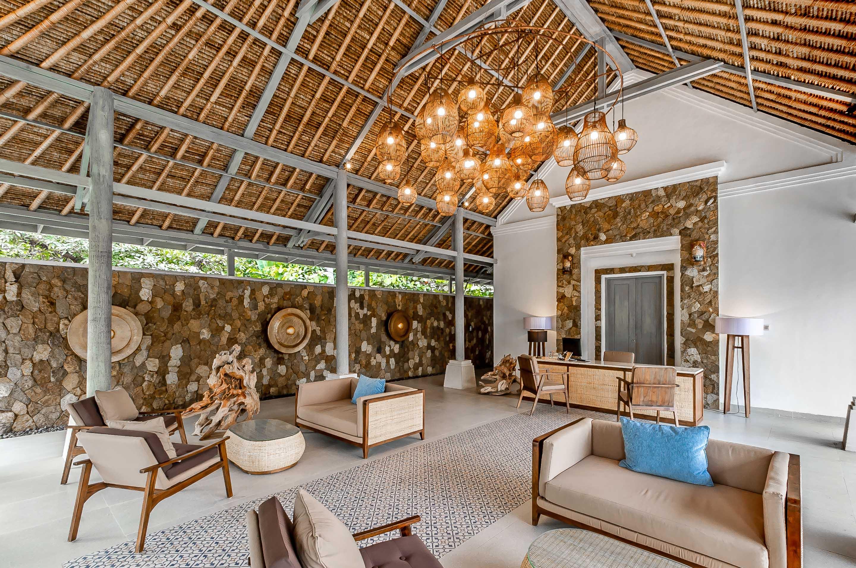 Nirwana Beach & Resort Candidasa Екстериор снимка The lobby at the resort