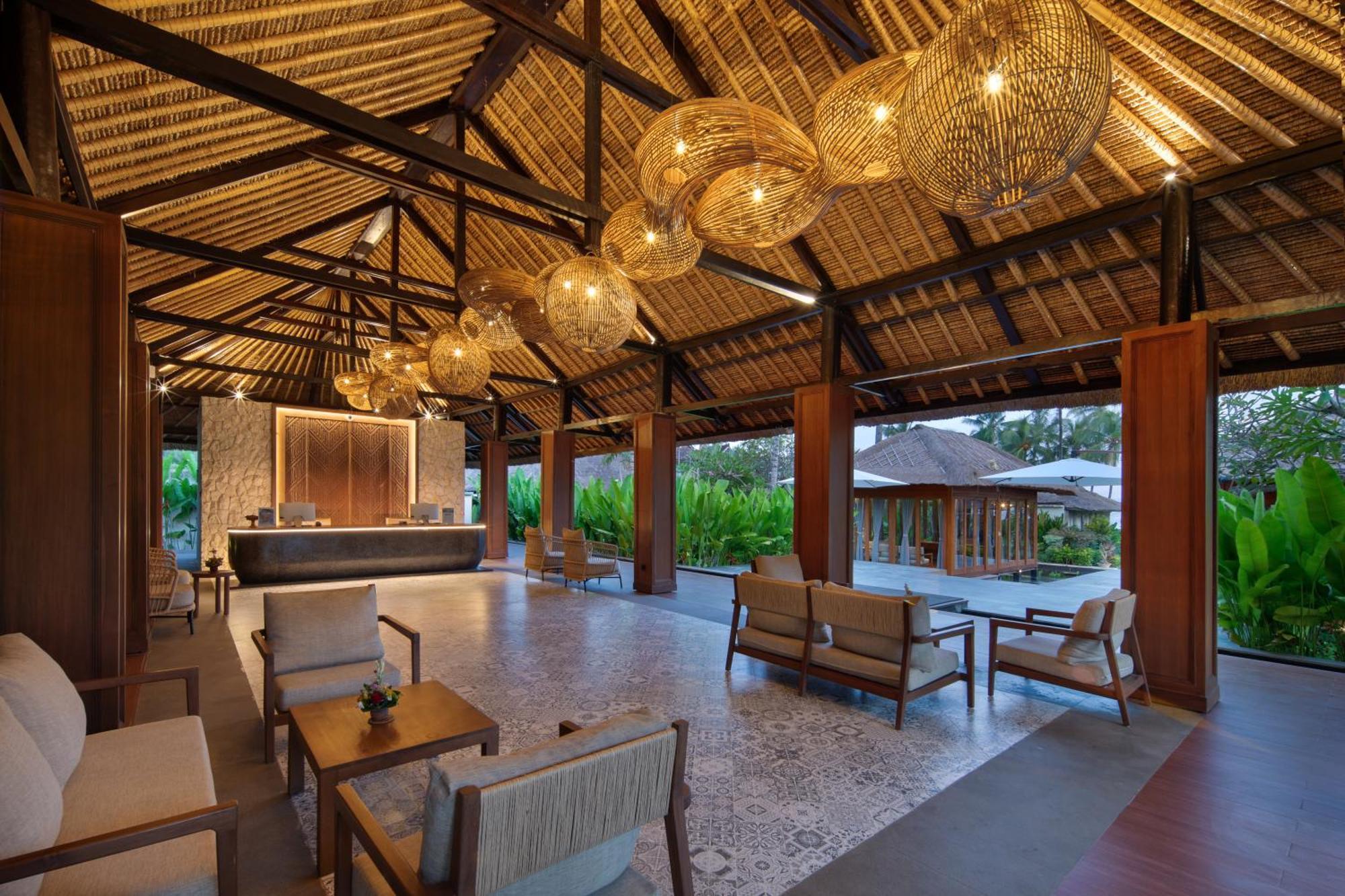 Nirwana Beach & Resort Candidasa Екстериор снимка